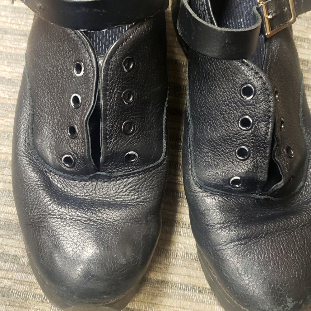 Irish hard shoes 2.5 uk